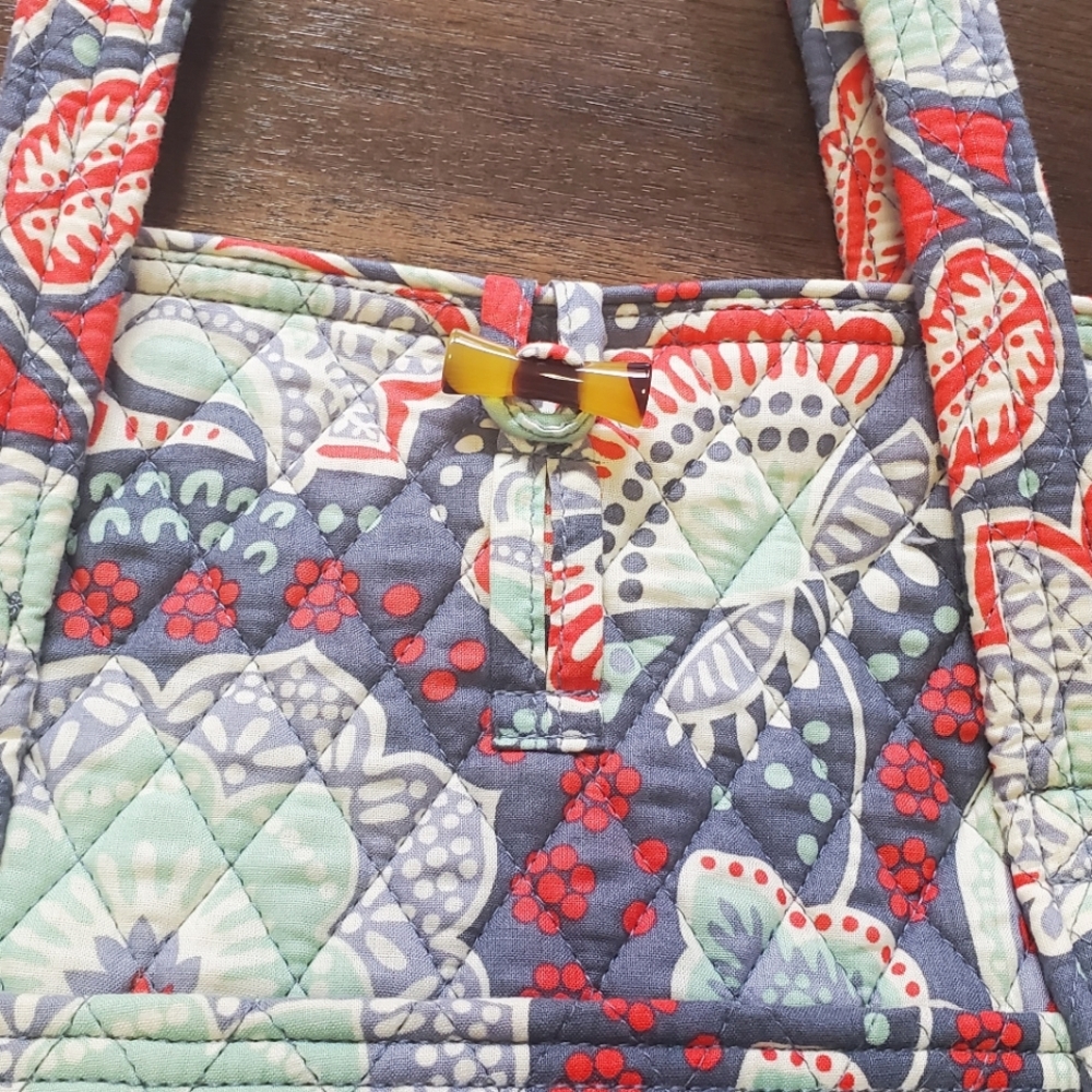 New Vera Bradley Floral Tote Shopper Handbag Purse - Picture 4 of 11